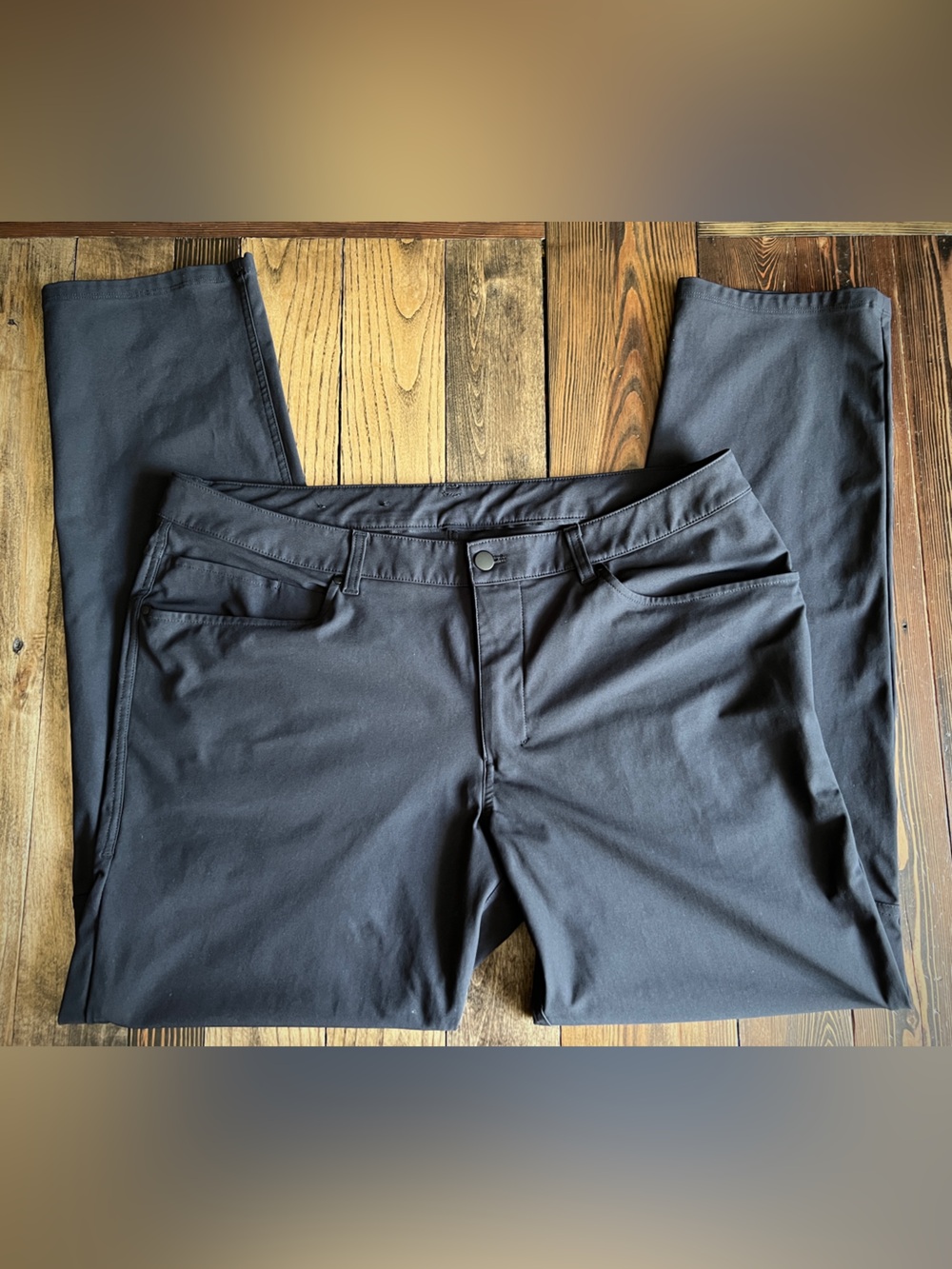 LULULEMON • ABC Classic Pant Men’s Charcoal Graphite Grey Warpstreme Stretch 38